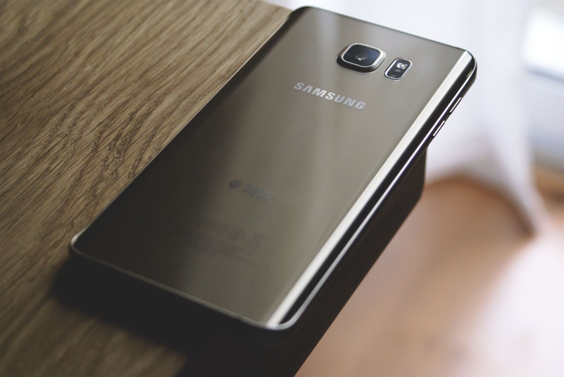 Samsung Pixon 12